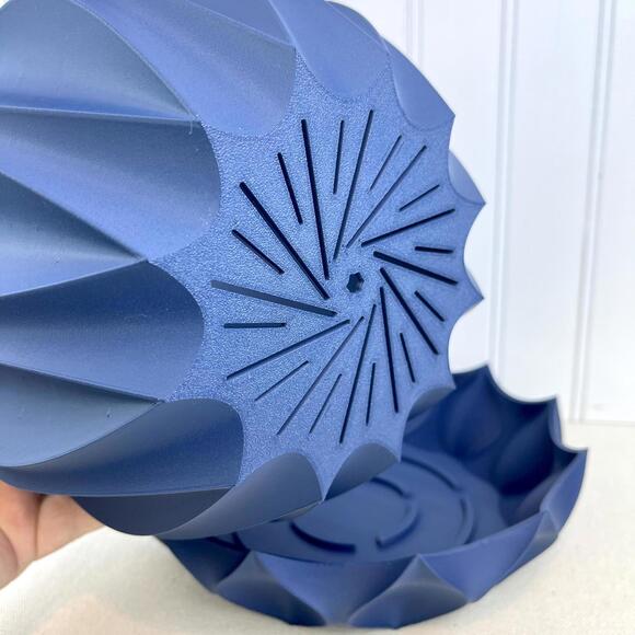 Cactus-Inspired Planter with Drainage Tray, Abyssal Planter Pot 02, Indoor Only - Picture 7 of 10